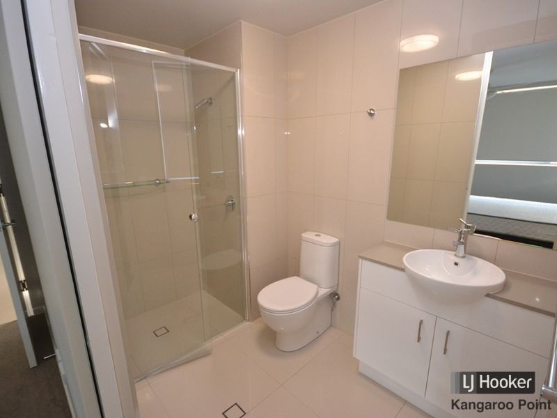 9/450 Main Street, Kangaroo Point QLD 4169