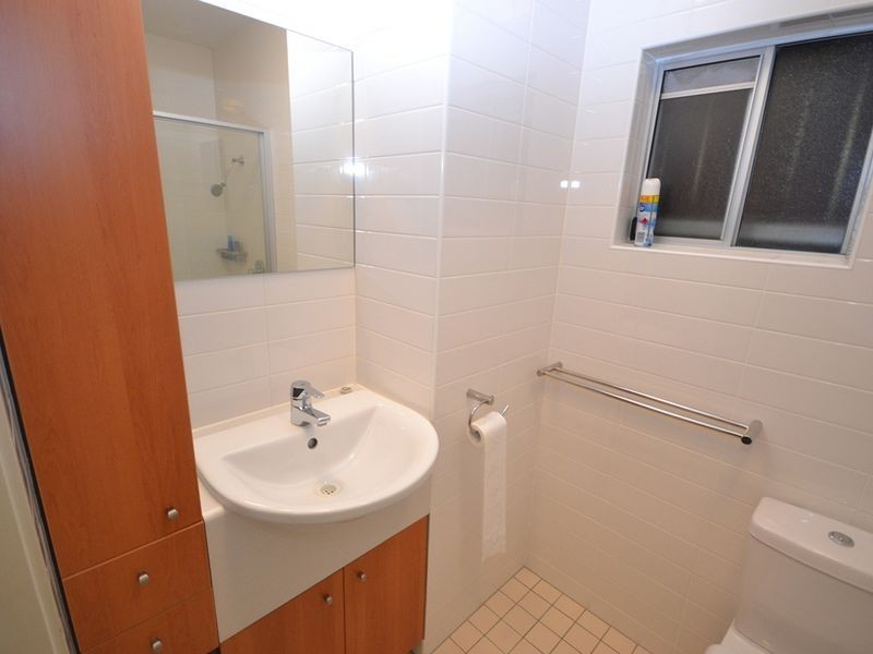 304/33 Lytton Road, East Brisbane QLD 4169