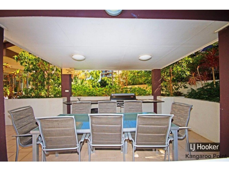 1/215 Wellington Road, Kangaroo Point QLD 4169