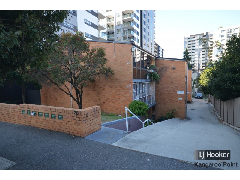 2/20 Edmonstone Street, South Brisbane QLD 4101