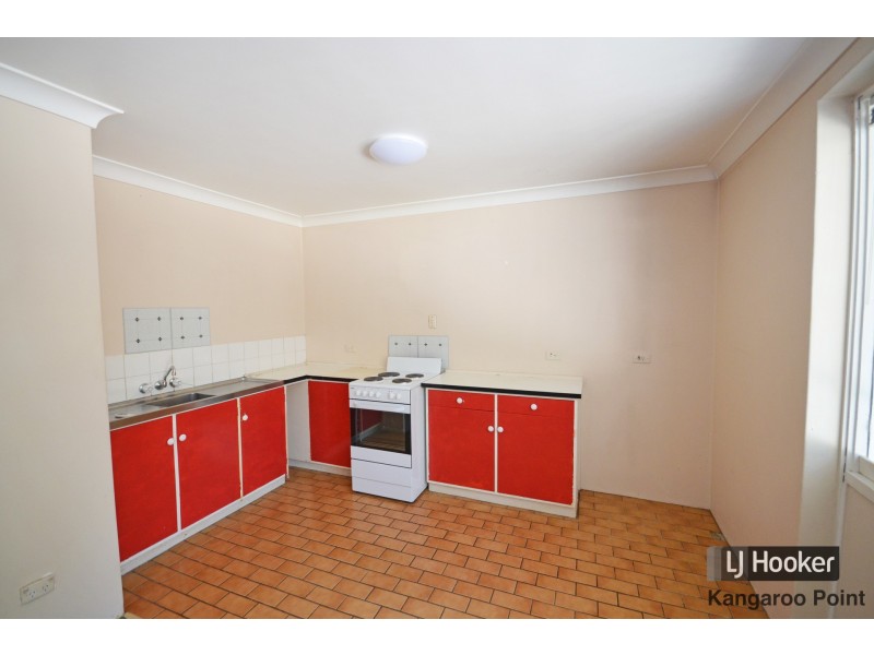 2/20 Edmonstone Street, South Brisbane QLD 4101