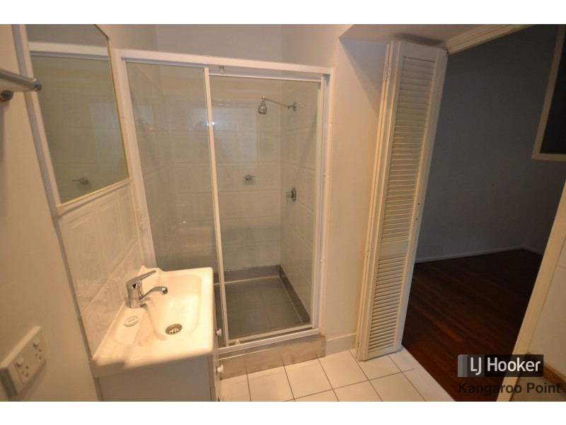 2/29 Blackall Terrace, East Brisbane QLD 4169