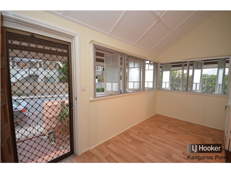 35 Bell Street, Kangaroo Point QLD 4169