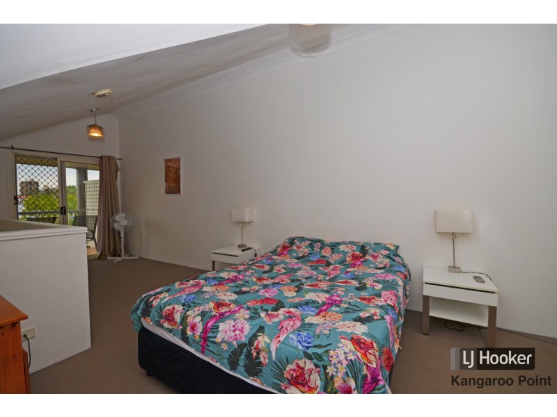 23/45 Wharf Street, Kangaroo Point QLD 4169