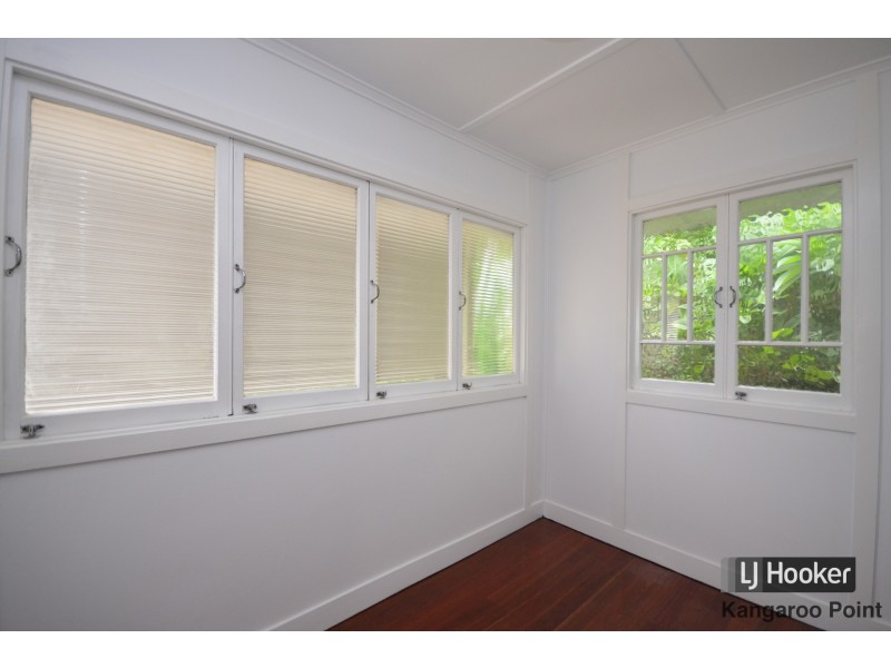 1/12 St Kilda Place, Annerley QLD 4103