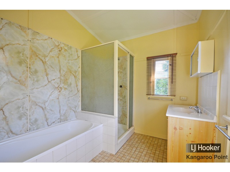 10 Vanda Street, Woolloongabba QLD 4102