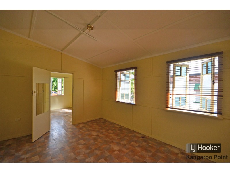 10 Vanda Street, Woolloongabba QLD 4102