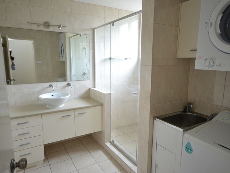 3/132 River Terrace, Kangaroo Point QLD 4169