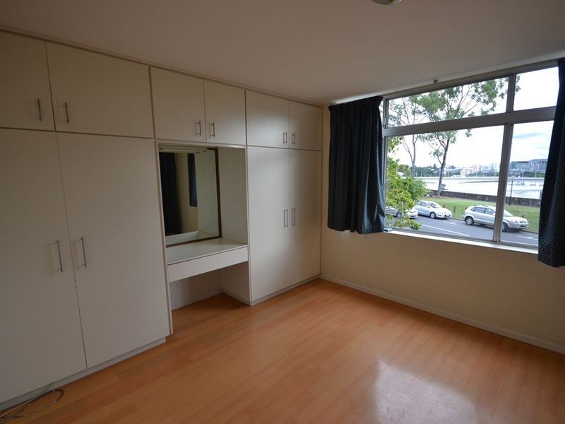 3/132 River Terrace, Kangaroo Point QLD 4169