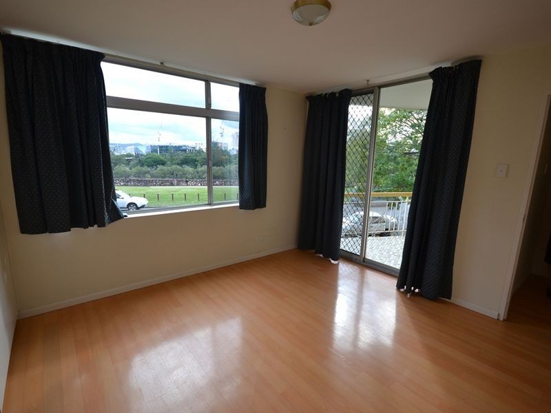 3/132 River Terrace, Kangaroo Point QLD 4169