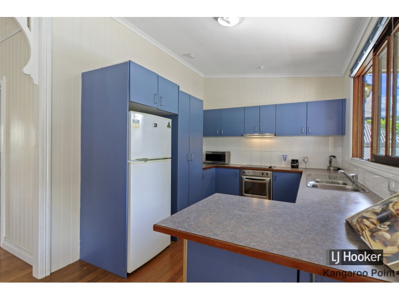 584A Vulture Street East, East Brisbane QLD 4169