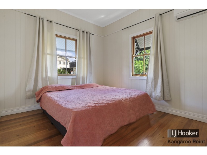 584A Vulture Street East, East Brisbane QLD 4169