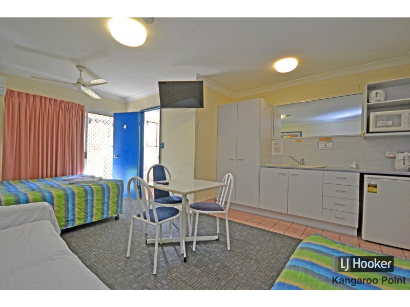 1/24 Tottenham Street, Woolloongabba QLD 4102