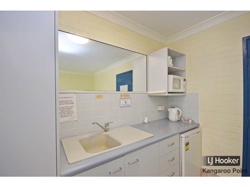 1/24 Tottenham Street, Woolloongabba QLD 4102