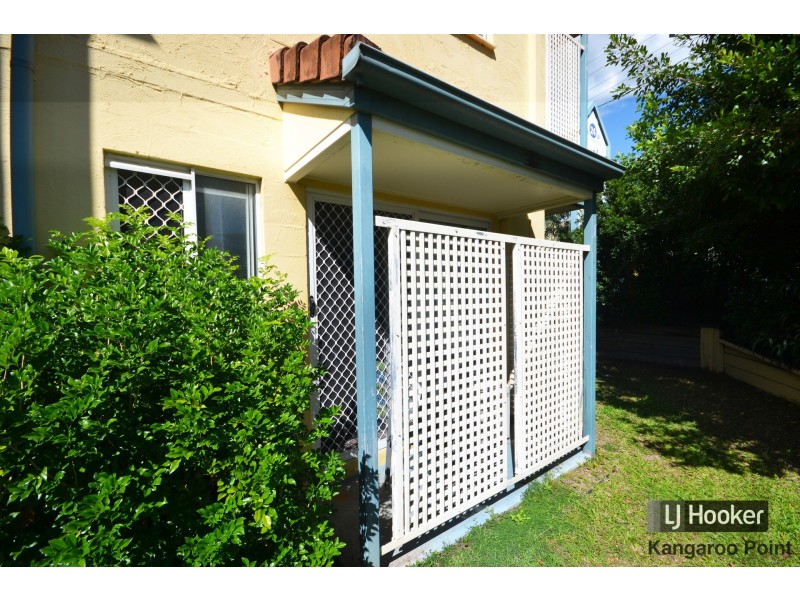 1/24 Tottenham Street, Woolloongabba QLD 4102