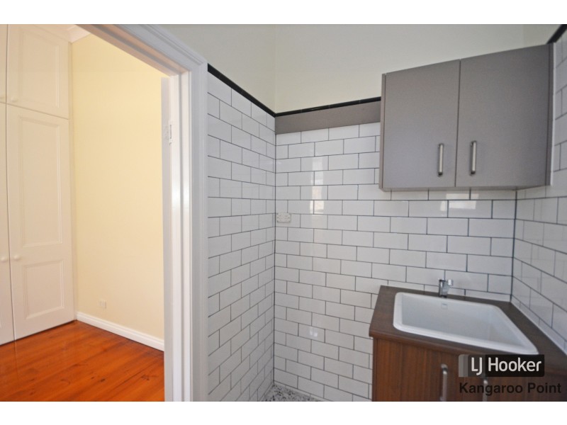 84 Lewis Street, Woolloongabba QLD 4102