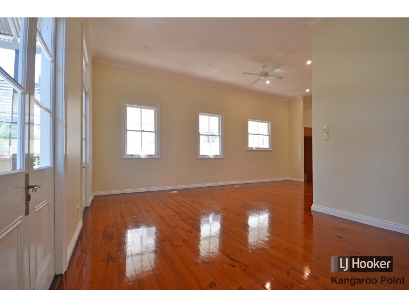 84 Lewis Street, Woolloongabba QLD 4102