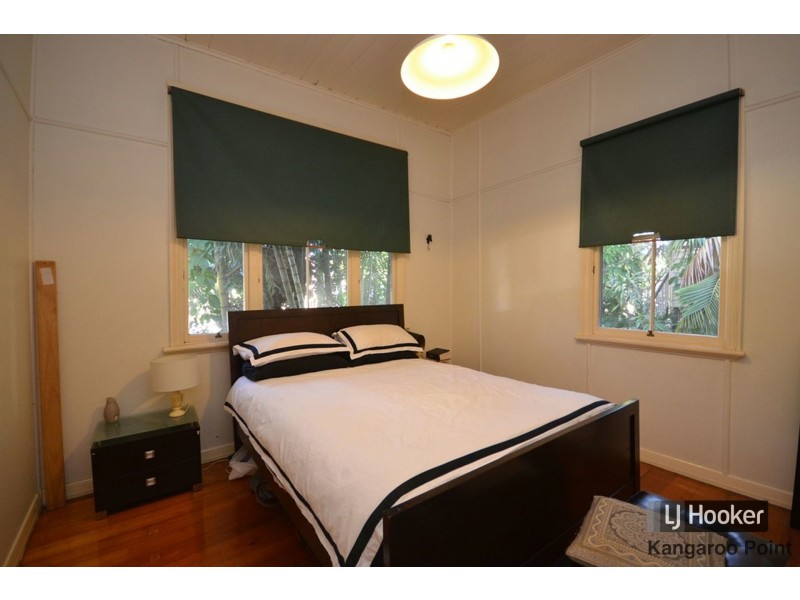 54 Latrobe Street, East Brisbane QLD 4169