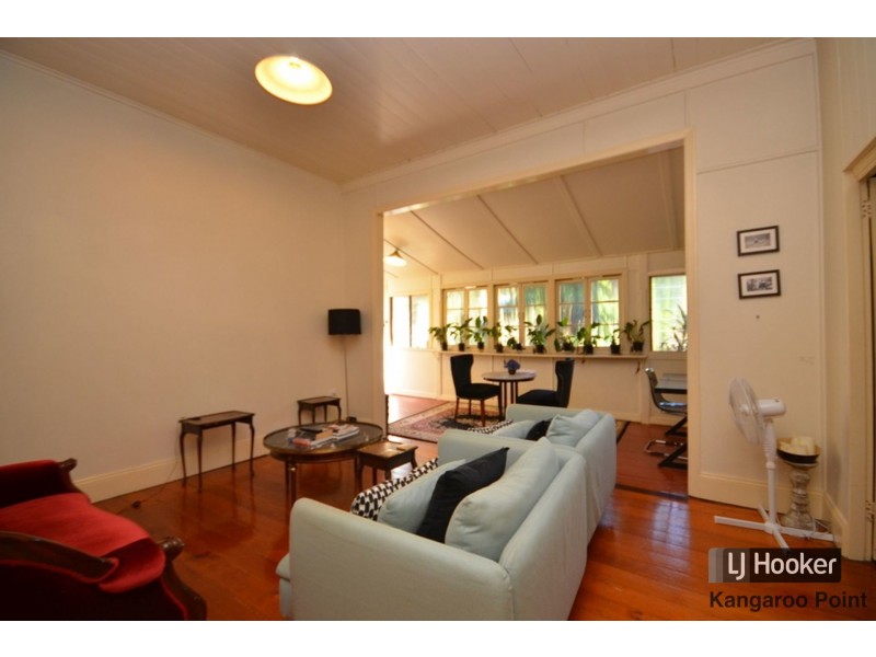 54 Latrobe Street, East Brisbane QLD 4169