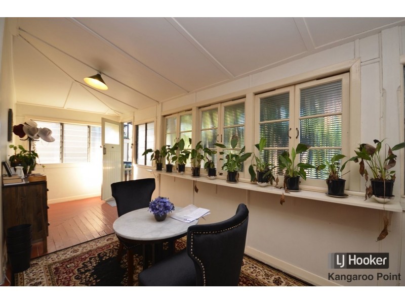 54 Latrobe Street, East Brisbane QLD 4169