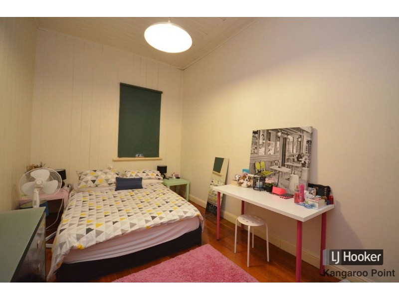 54 Latrobe Street, East Brisbane QLD 4169