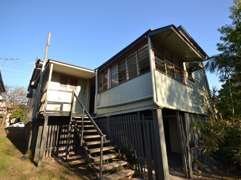 22 Elfin Street, East Brisbane QLD 4169