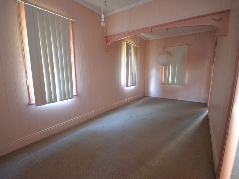 22 Elfin Street, East Brisbane QLD 4169