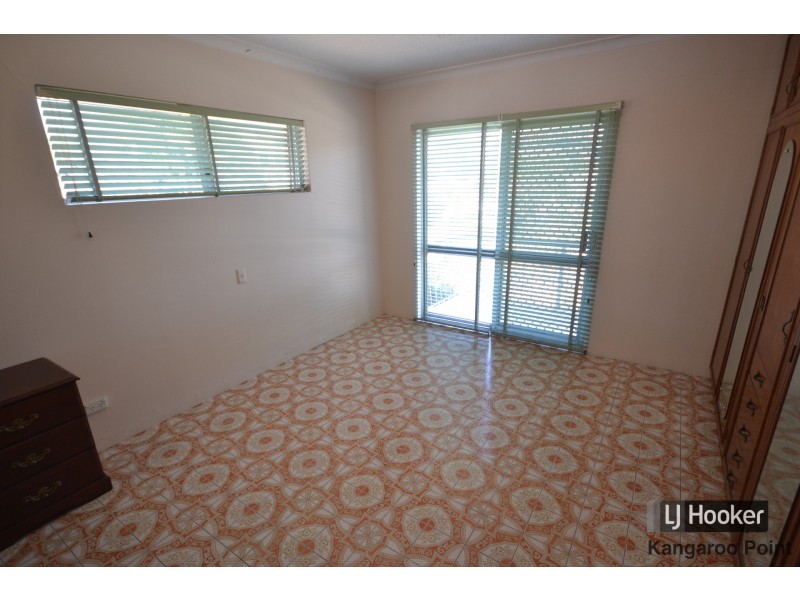 15 Carl Street, Woolloongabba QLD 4102