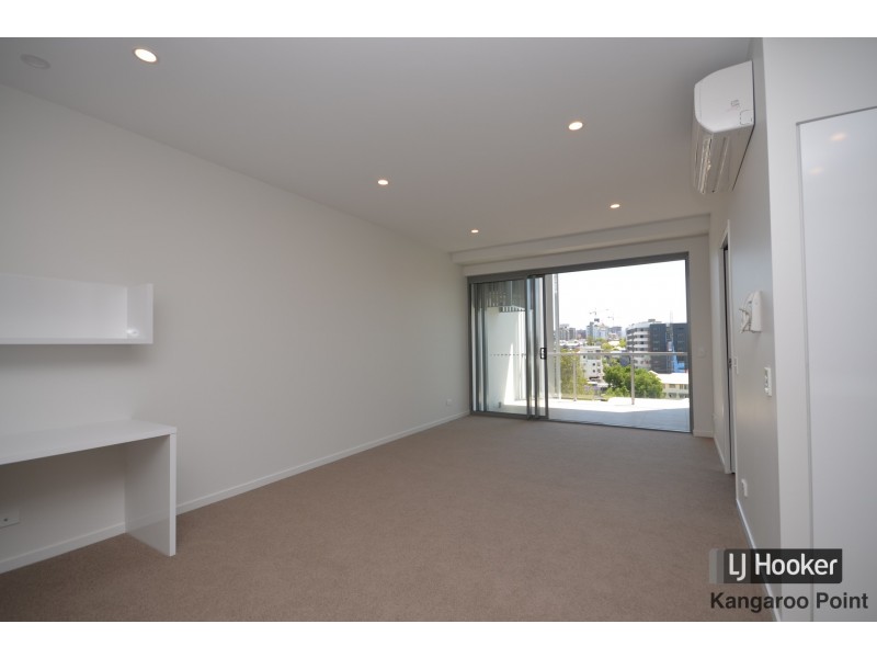 82/55 Princess Street, Kangaroo Point QLD 4169