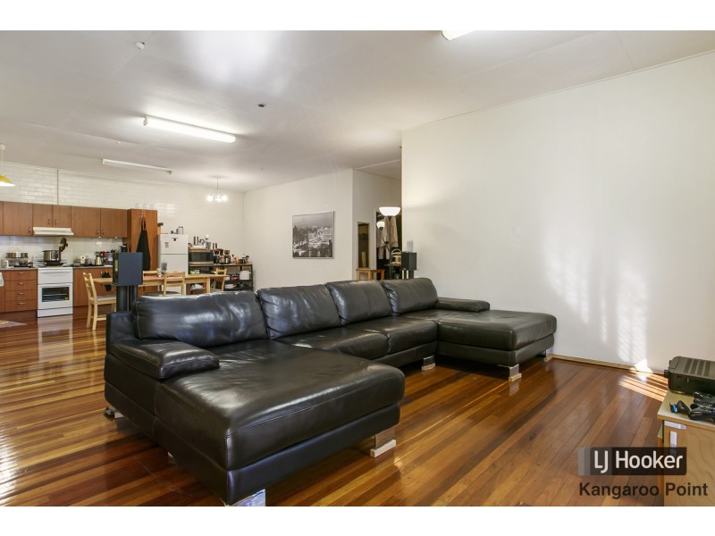 281-285 Shafston Avenue, Kangaroo Point QLD 4169