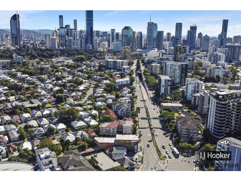 281-285 Shafston Avenue, Kangaroo Point QLD 4169