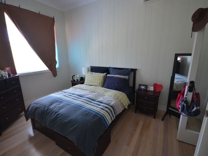 9 Edgar Street, East Brisbane QLD 4169