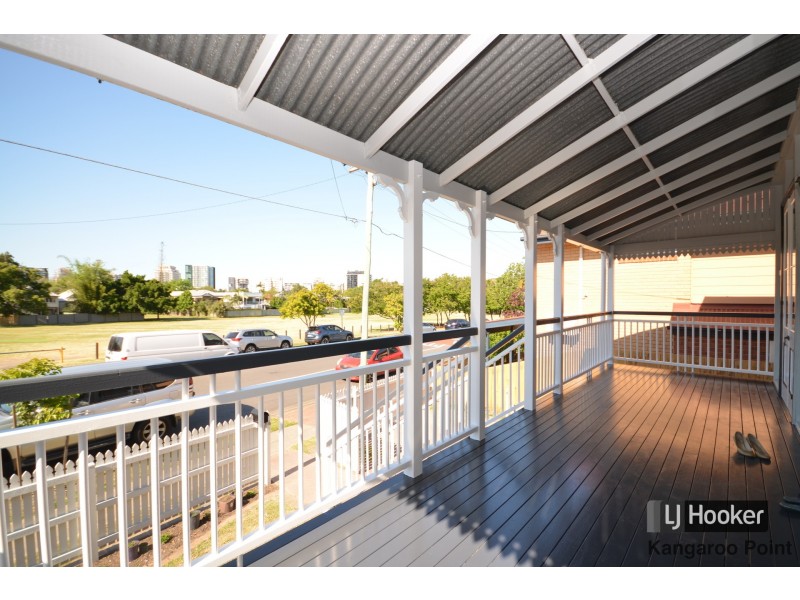 37 Baines Street, Kangaroo Point QLD 4169