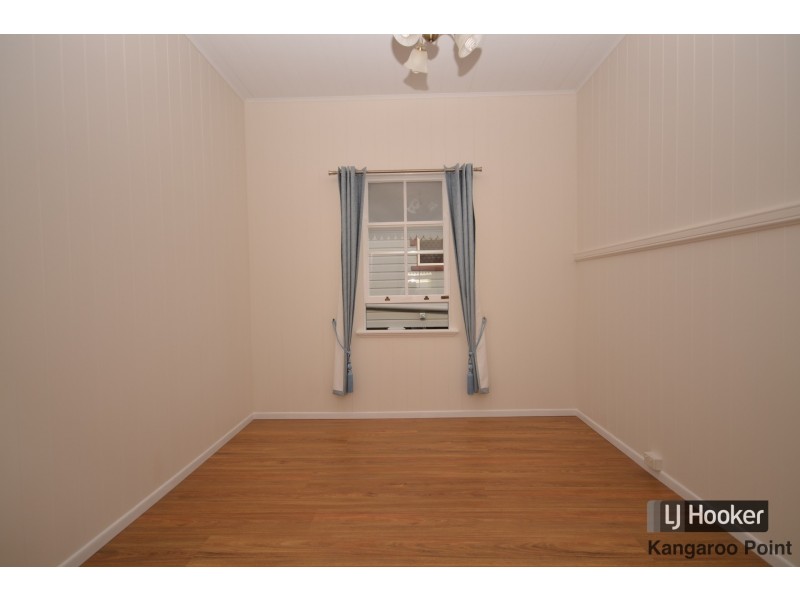 37 Baines Street, Kangaroo Point QLD 4169