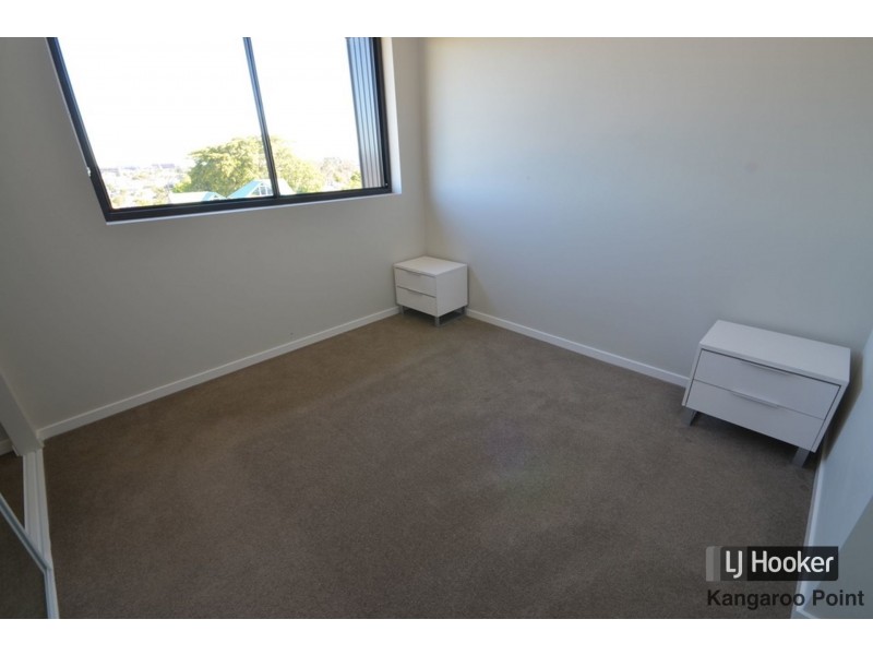 16/450 Main Street, Kangaroo Point QLD 4169