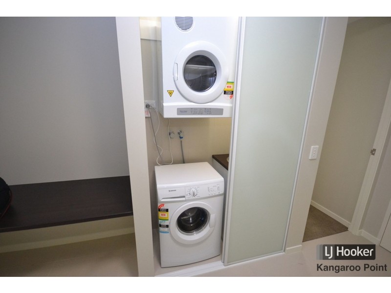 16/450 Main Street, Kangaroo Point QLD 4169