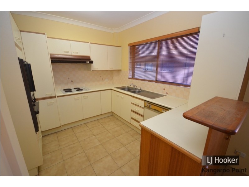 6/99 Thorn Street, Kangaroo Point QLD 4169