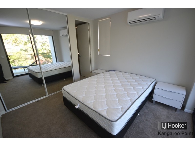 11/450 Main Street, Kangaroo Point QLD 4169