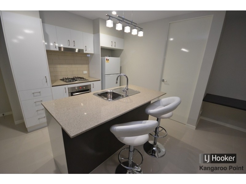 11/450 Main Street, Kangaroo Point QLD 4169