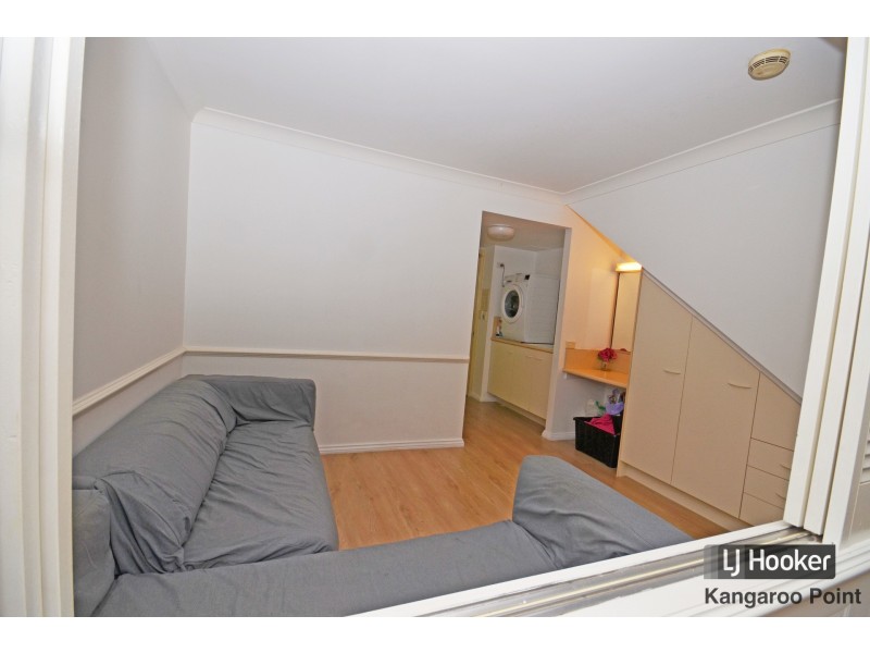 23/45 Wharf Street, Kangaroo Point QLD 4169