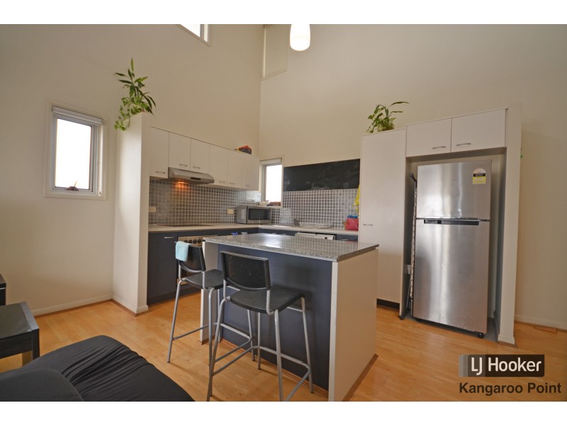 20/19 Thorn Street, Kangaroo Point QLD 4169
