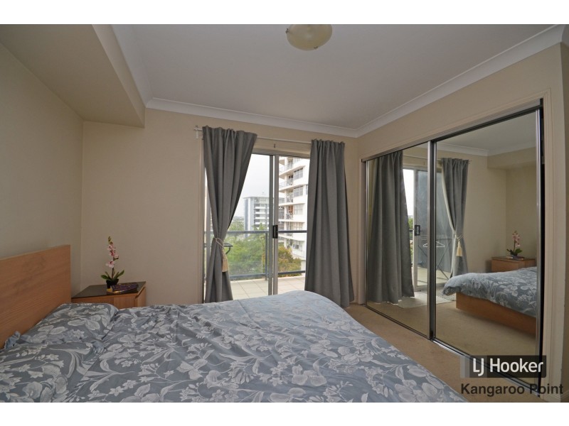 20/19 Thorn Street, Kangaroo Point QLD 4169