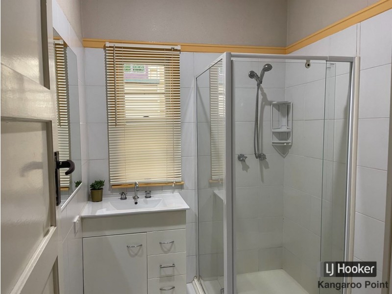 48 Sinclair Street, Kangaroo Point QLD 4169