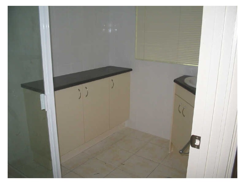 1/17 Hanworth Street, East Brisbane QLD 4169