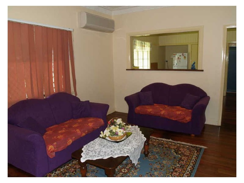 9 Morehead Avenue, Norman Park QLD 4170