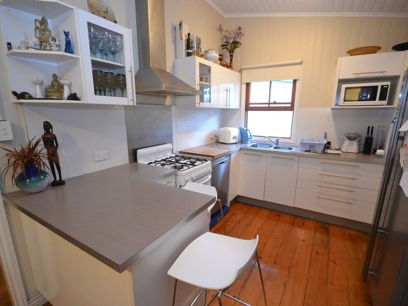 10 Geelong Street, East Brisbane QLD 4169