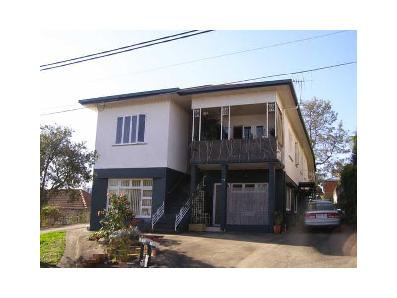 2/26 Lockhart Street, Woolloongabba QLD 4102