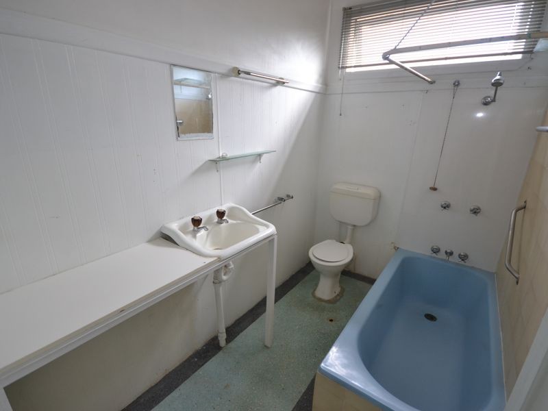 2/26 Lockhart Street, Woolloongabba QLD 4102