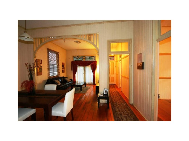 58 Northcote Street, East Brisbane QLD 4169