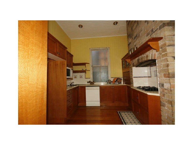 58 Northcote Street, East Brisbane QLD 4169